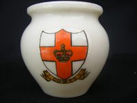 2118 WH Goss Painswick Pot - Cowes Isle of Wight (IOW)