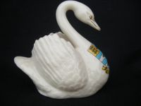 10631 Arcadian Crested China Swan posey Holder - Clovelley