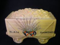 8574 Wilton Crested China - BLACK DIAMONDS Truck of coal - Lucky White Heather