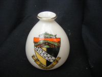 9988 Carlton Crested China Vase - Wroxham (Norfolk)