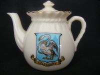 10842 Swan Crested China Tea Pot - Aylesbury (Buckinghamshire)